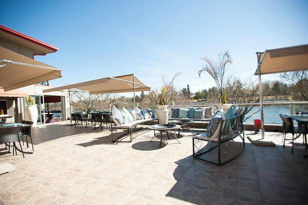 The Lakes Hotel & Conference Centre Benoni Dış mekan fotoğraf