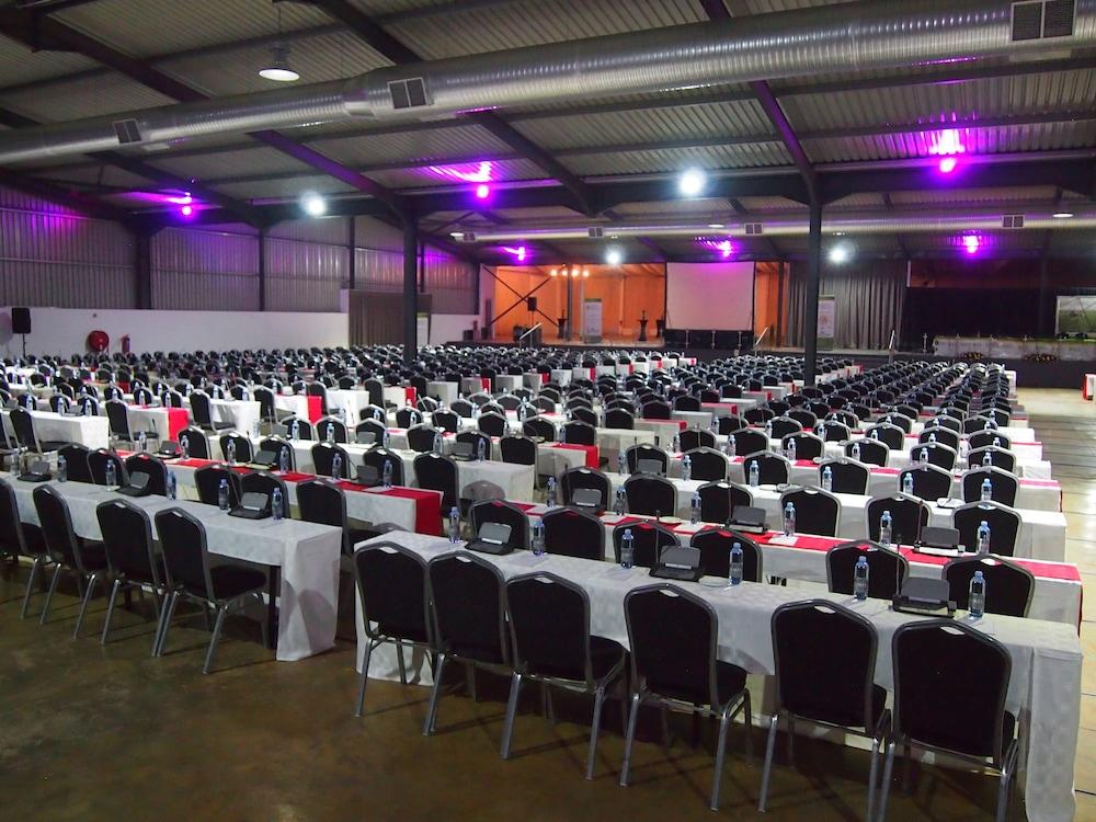 The Lakes Hotel & Conference Centre Benoni Dış mekan fotoğraf