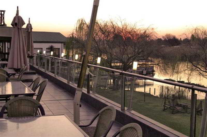 The Lakes Hotel & Conference Centre Benoni Dış mekan fotoğraf