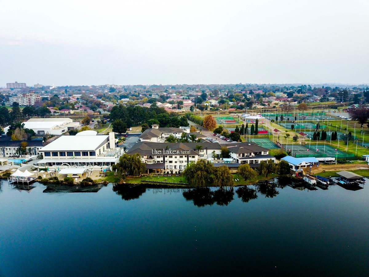 The Lakes Hotel & Conference Centre Benoni Dış mekan fotoğraf