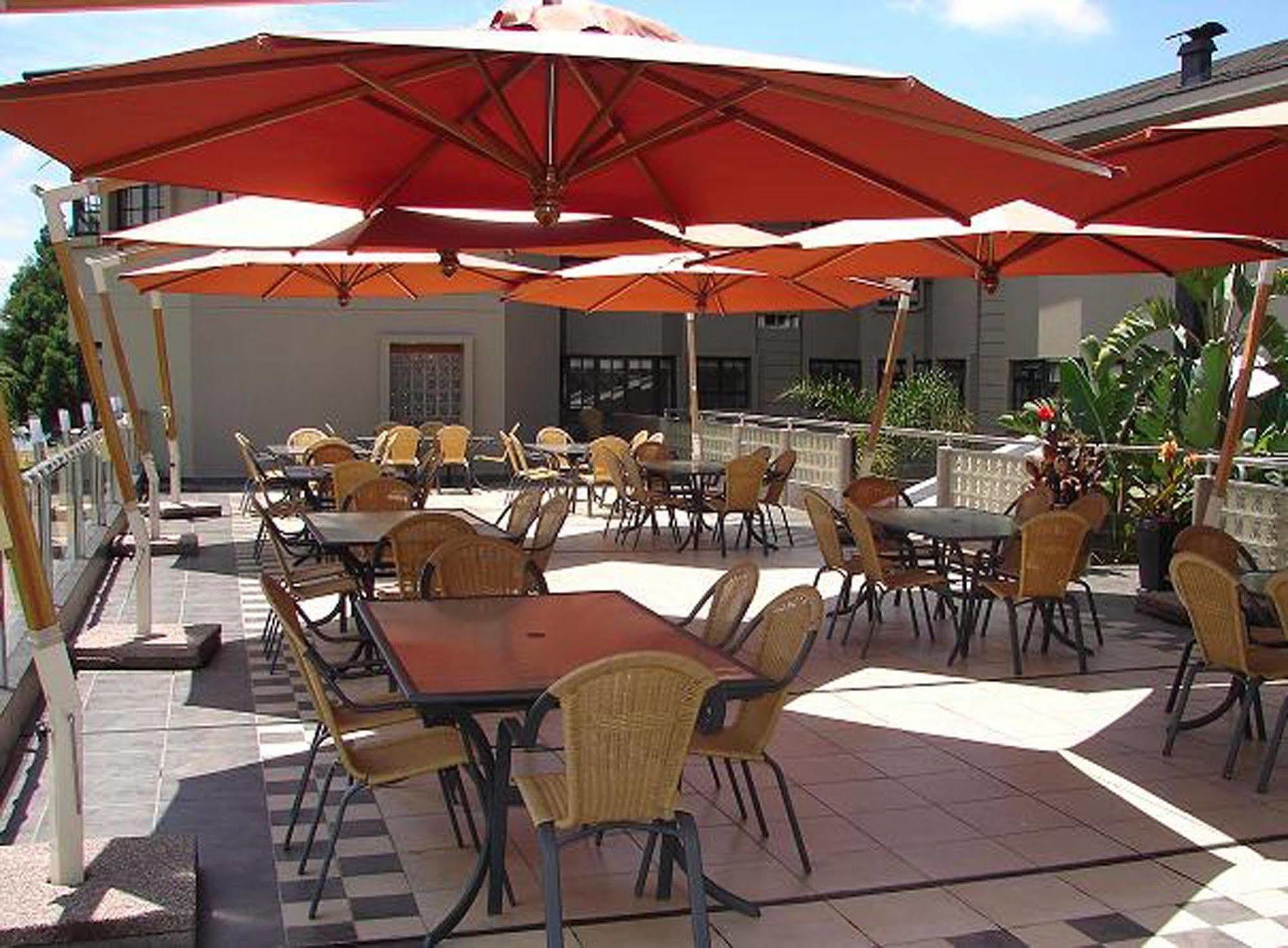 The Lakes Hotel & Conference Centre Benoni Dış mekan fotoğraf